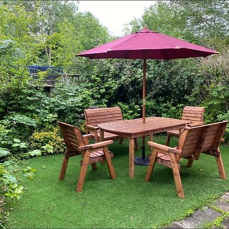 Lovely 2-Bed Apartment In Knowle Solihull Eksteriør billede